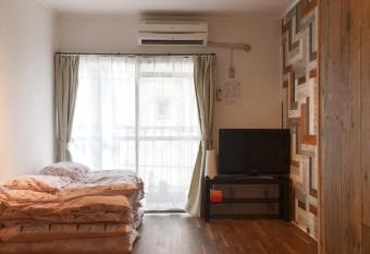 Guest House Fukuoka W301 has Balcony rooms