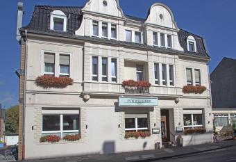 Hotel Zum Wersehof has Balcony rooms