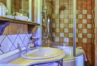 Relais Il Mulino has Balcony rooms