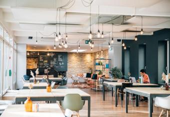 Hostel by Hyve Basel has Balcony rooms