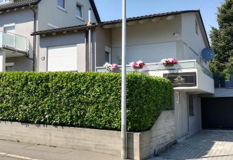 Prestige 2 Apartment allows 18 year olds to book a room