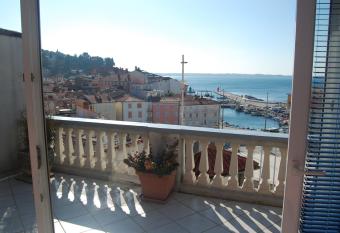 Bellavista Pirano has Balcony rooms