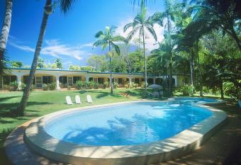 Villa Marine Holiday Apartments Cairns has Balcony rooms