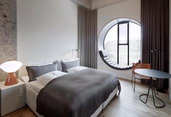 Hotel Ottilia by Br  chner Hotels allows 18 year olds to book a room