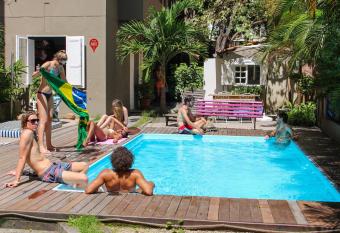Ipanema Beach House has Balcony rooms