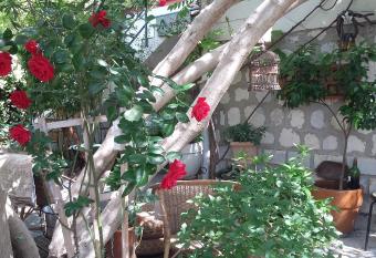 Cielito Lindo allows 18 year olds to book a room