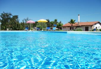 Agriturismo Rocce Bianche has Balcony rooms