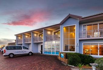 Aire del Mar Guest House has Balcony rooms