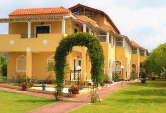 Stars Hotel allows 18 year olds to book a room