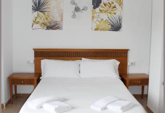 Apartamentos Gomila Park has Balcony rooms