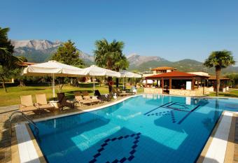 Ariadni Hotel Bungalows has Balcony rooms