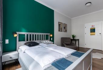 Villa Wilda has Balcony rooms