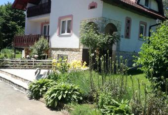 Apartman Jasmin has Balcony rooms