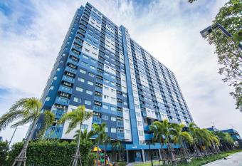 Lumpini LOFT condo 1705 has Balcony rooms