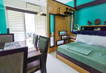 Miranda 504B 1BR at Pico de Loro by Raquel s Place has Balcony rooms
