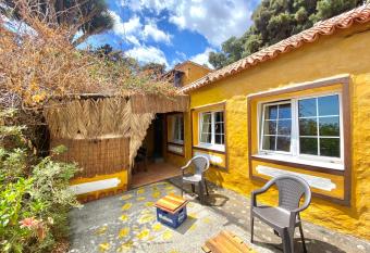 Casita Mazo has Balcony rooms