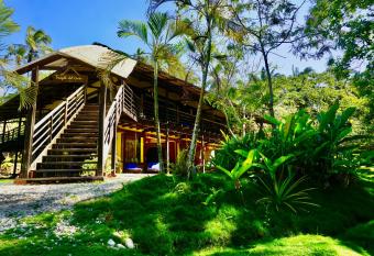 Barranquero Hotel allows 18 year olds to book a room