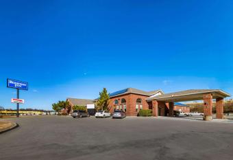 Rodeway Inn Decatur has Smoking rooms