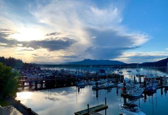 Oceanfront Suites at Cowichan Bay allows 18 year olds to book a room