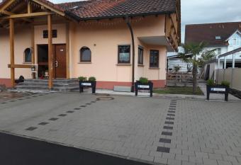 Ferienwohnung Gl  ckskinder has Balcony rooms