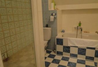 B&B La Villa Zarin has rooms with a private hot tub