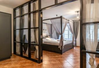 Apartment Baron has Balcony rooms