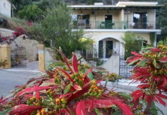 Felicita has Balcony rooms