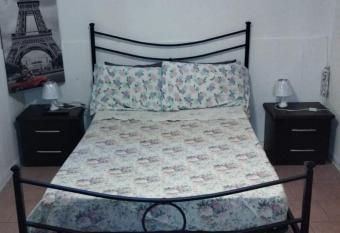 Double room allows 18 year olds to book a room