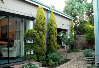 Primavera Guest House allows 18 year olds to book a room