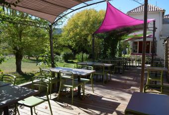 H  tel La Barguelonne has Balcony rooms