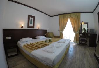 Nar Hotel has Balcony rooms