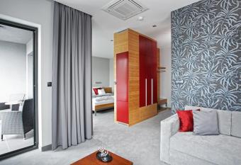 Wellness Hotel AB  CIE allows 18 year olds to book a room