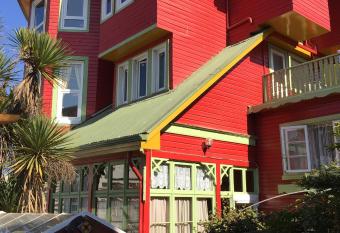 Eco Hostal Offenbacher-Hof has Balcony rooms