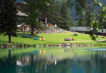 Fairmont Jasper Park Lodge has Balcony rooms