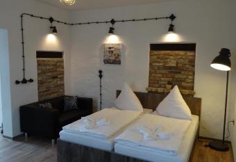 G  stehaus Strausberg has Balcony rooms