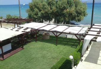 Chris Studios & Apartments allows 18 year olds to book a room