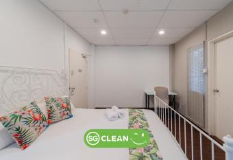 K2 Guesthouse has Balcony rooms