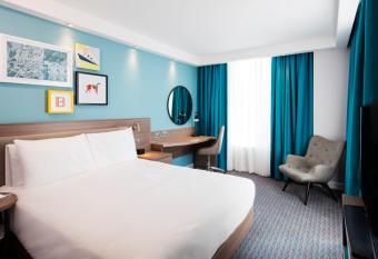 Hampton By Hilton Belfast City Centre allows 18 year olds to book a room