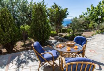 Villa Euphoria Studio in Aegina, A  Marathonas Bay has Balcony rooms