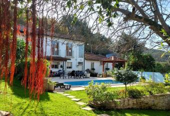 5 bedrooms villa with private pool enclosed garden and wifi at Agueda has Balcony rooms