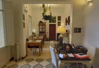 B&B Acanto Lecce has Balcony rooms