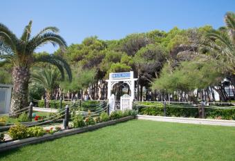 Hotel Meripol has Balcony rooms