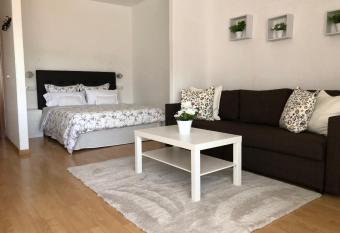 Estudio-Molino Blanco allows 18 year olds to book a room