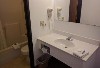 Value Inn Harrisburg-York allows 18 year olds to book a room