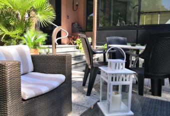 Hotel Iride Suite, Breakfast and Brunch - ideale per famiglie e coppie allows 18 year olds to book a room