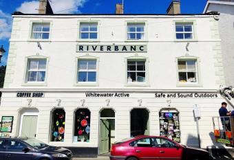 Riverbanc allows 18 year olds to book a room