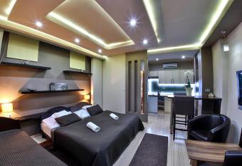 Royal Apartments Hotel Kecskem  t has Balcony rooms