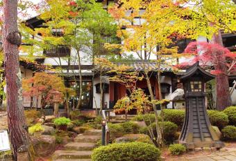 Hotakajo allows 18 year olds to book a room