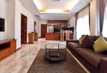 Phunawa Resort Phuket Karon Beach - SHA Plus allows 18 year olds to book a room