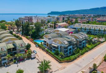 Sultan Homes Apartments 2 has Balcony rooms